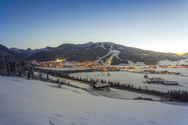 Ortsansicht Flachau im Winter © Flachau Tourismus